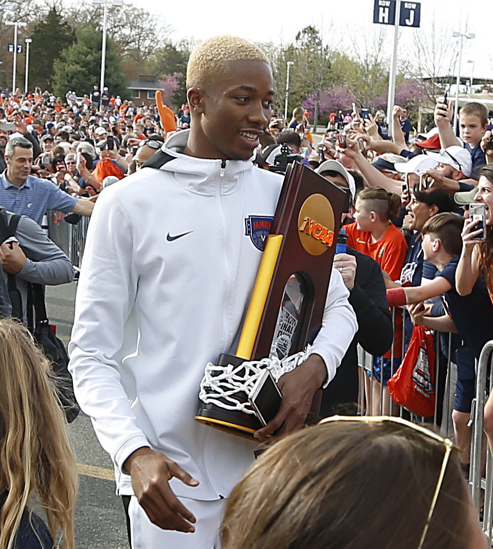 20190410_MET_CHAMPS_AWE06